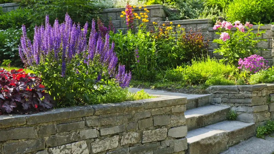 Professional retaining wall construction in Crawfordville, FL
