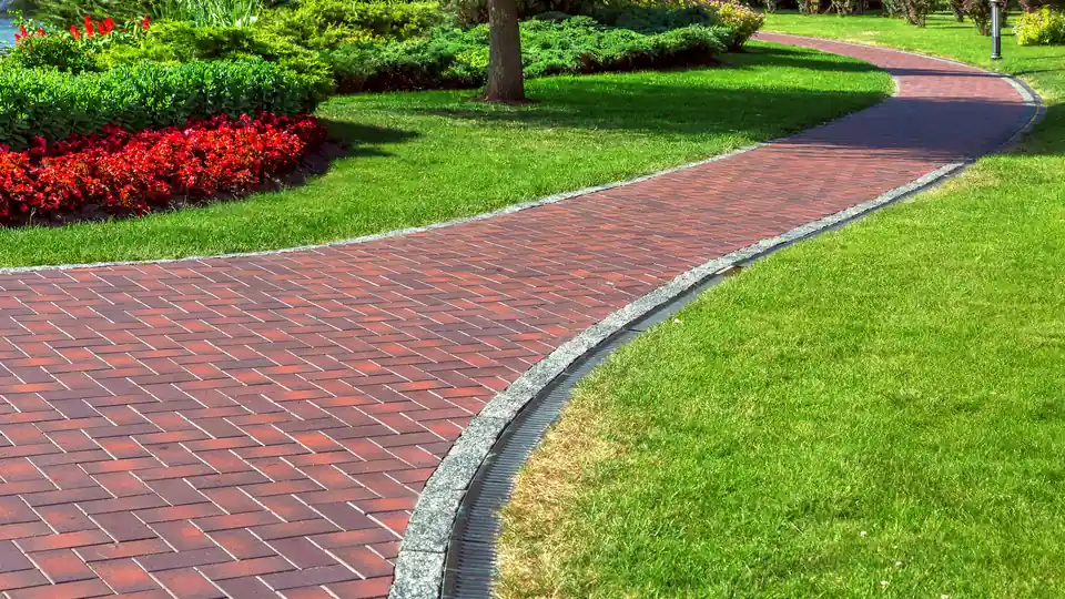 Dry patches and uneven coverage - signs of sod installation problems
